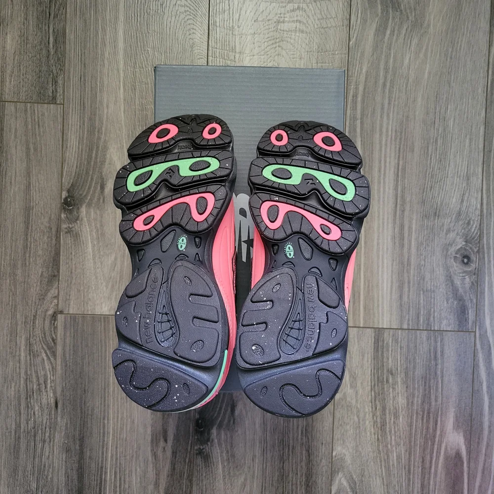 New Balance 1000 Neon Pink & Mint Running Sneakers - Picture 4 of 5